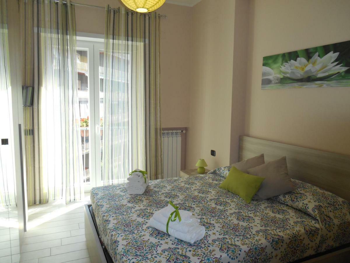 La Collina Di Parthenope Vomero Napoli Bagian luar foto