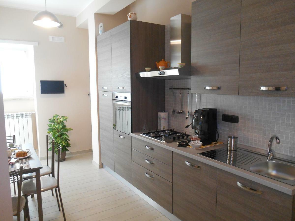 La Collina Di Parthenope Vomero Napoli Bagian luar foto